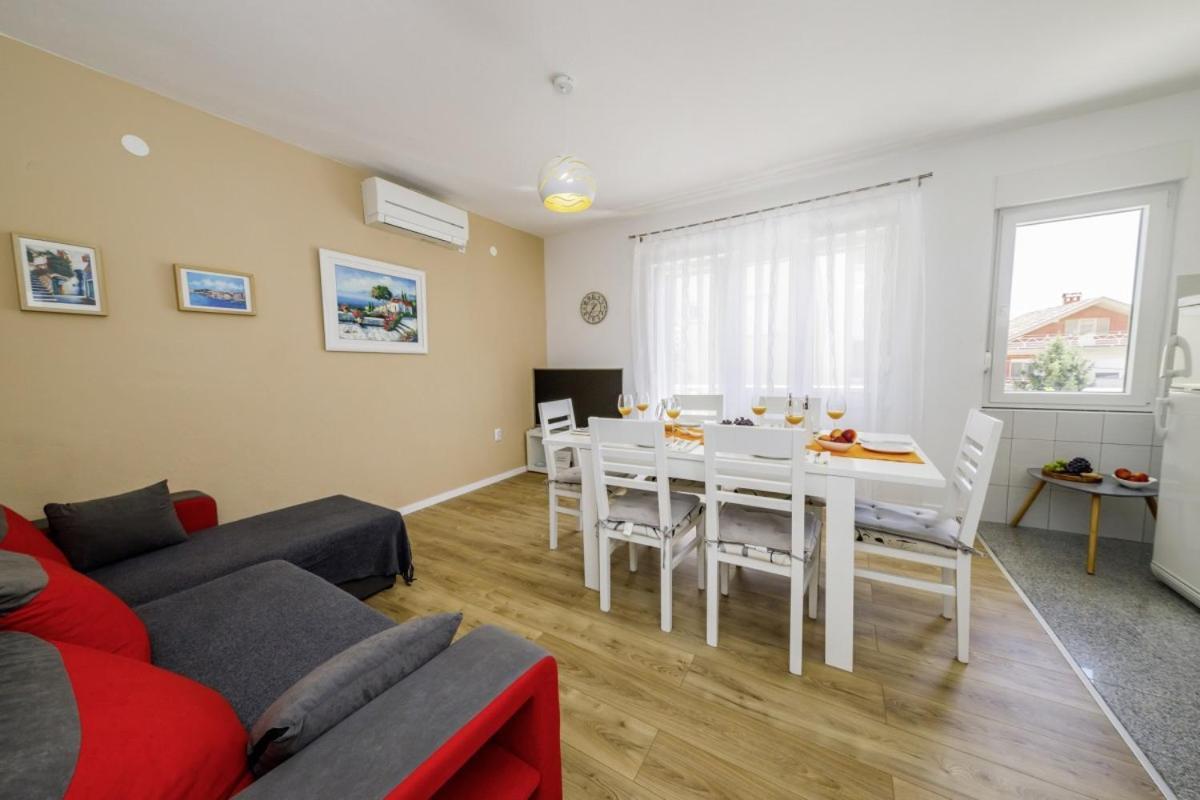 Ani In Trogir * Mittel-Dalmatien Hotel Donji Seget Екстериор снимка