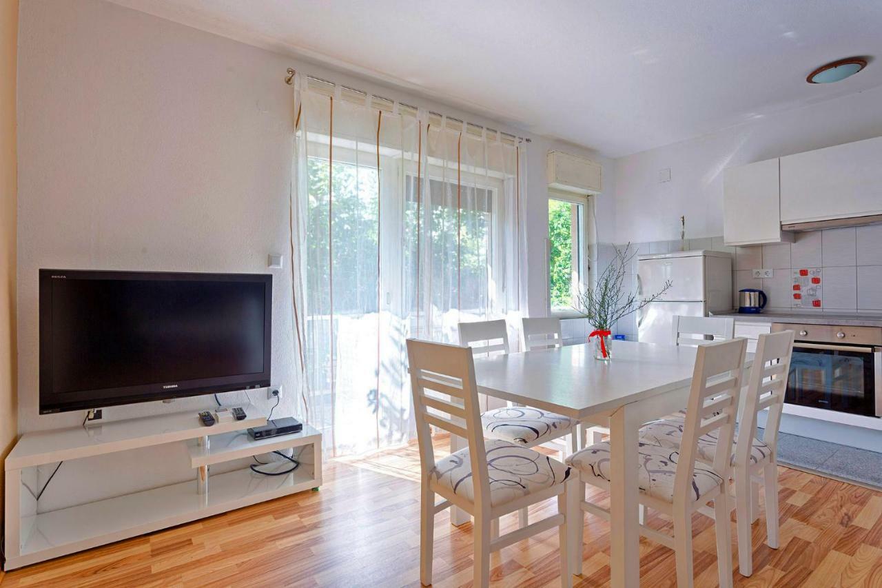 Ani In Trogir * Mittel-Dalmatien Hotel Donji Seget Екстериор снимка